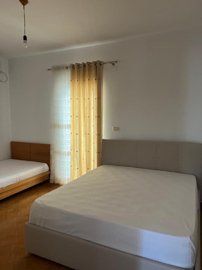 Rooms For Rent Habipi Vlorë Exteriér fotografie